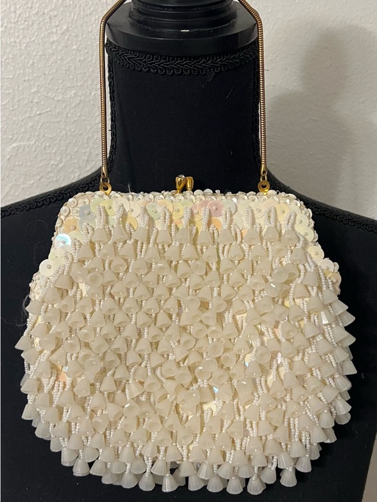 Handbags - Vintage 1950s Formal Richere Bag
Walborg Ivory Satin Beaded Sequins
Mid-Century